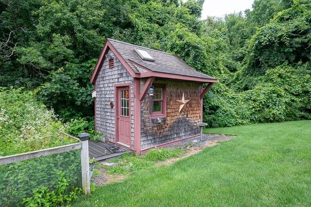 85 Millbury Rd, Oxford, MA 01540