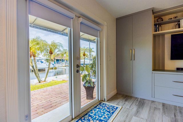 801 SE 5th Terrace, Pompano Beach, FL 33060