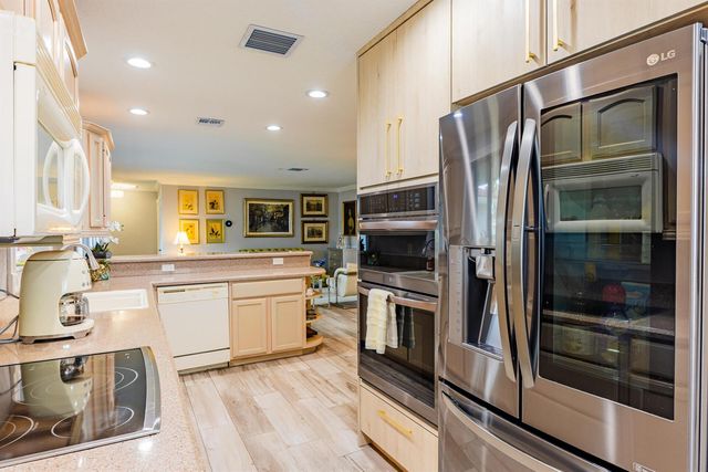 801 SE 5th Terrace, Pompano Beach, FL 33060