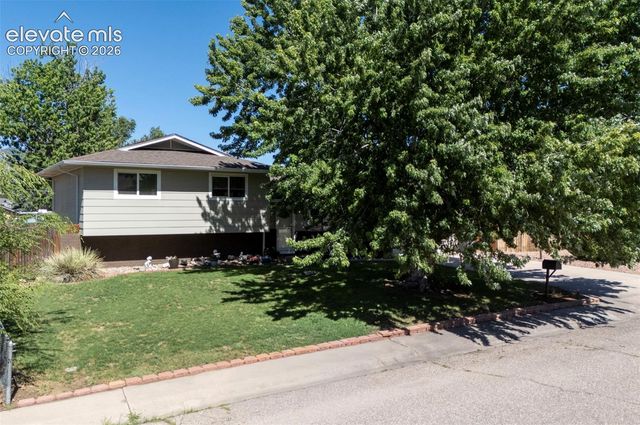 54 Willis Drive, Colorado Springs, CO 80911