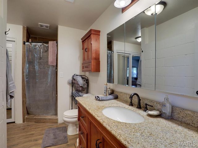 32019 County Road 358, Kahoka, MO 63445