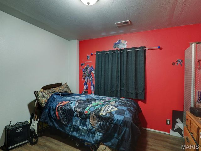 32019 County Road 358, Kahoka, MO 63445