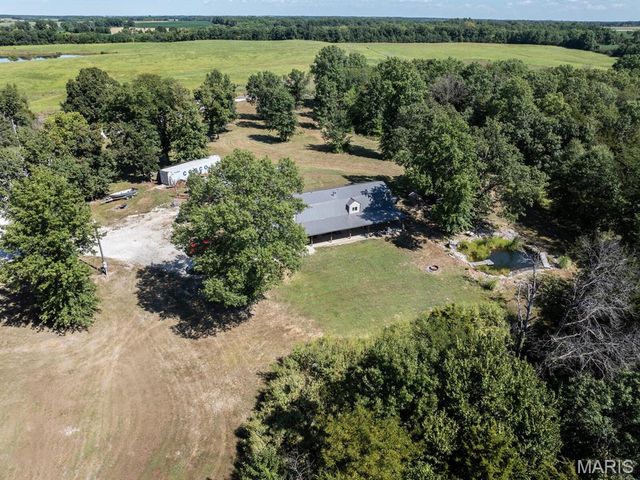 32019 County Road 358, Kahoka, MO 63445
