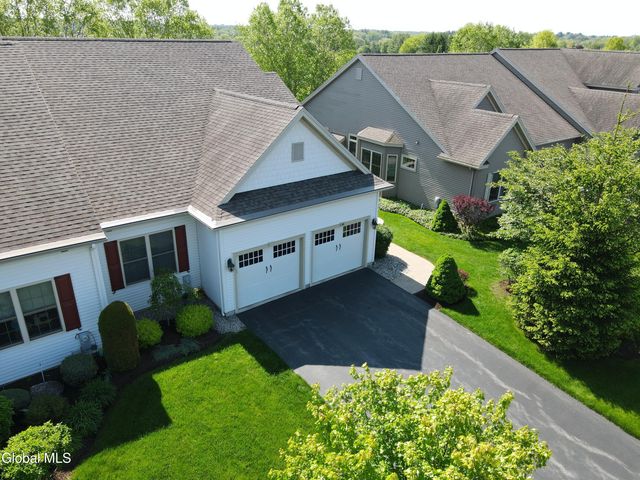 86 Meldon Circle, Queensbury, NY 12804