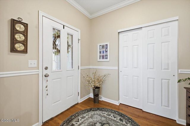 86 Meldon Circle, Queensbury, NY 12804