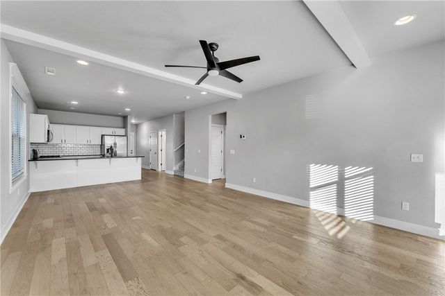 1702 Broadway Place, Rogers, AR 72758