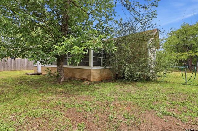 405 Rusk ST, Pittsburg, TX 75686