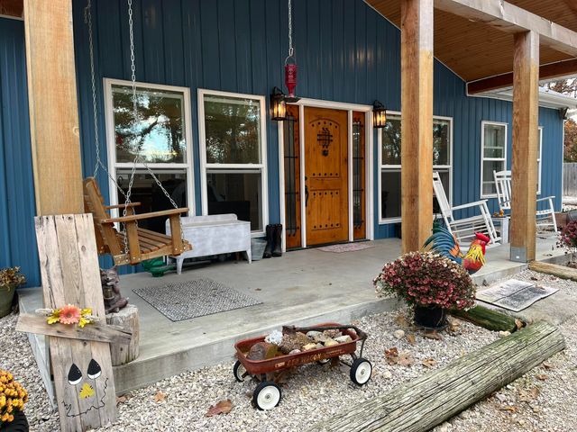 1002 Pleasant Grove Road, Fordland, MO 65652