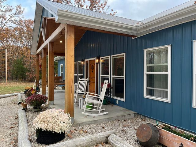 1002 Pleasant Grove Road, Fordland, MO 65652