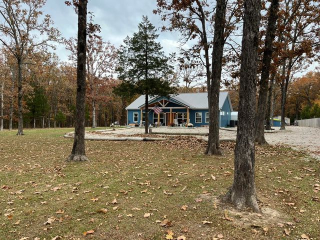 1002 Pleasant Grove Road, Fordland, MO 65652