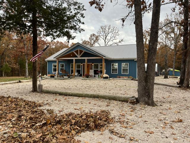 1002 Pleasant Grove Road, Fordland, MO 65652