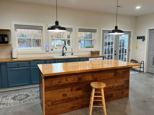 1002 Pleasant Grove Road, Fordland, MO 65652