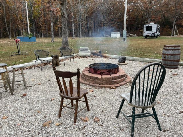 1002 Pleasant Grove Road, Fordland, MO 65652