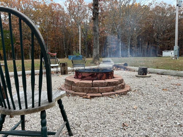 1002 Pleasant Grove Road, Fordland, MO 65652