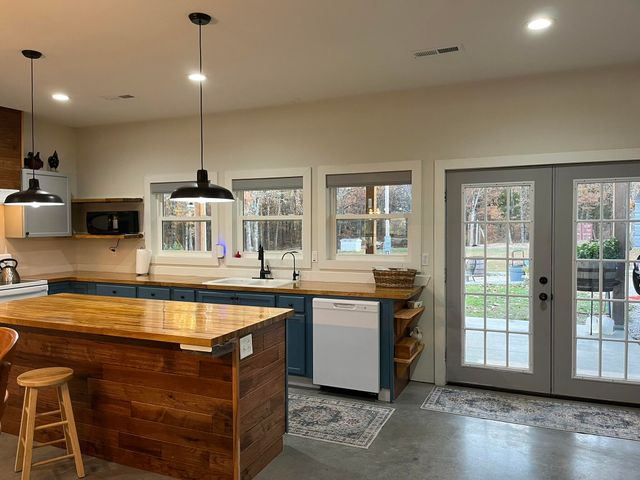 1002 Pleasant Grove Road, Fordland, MO 65652