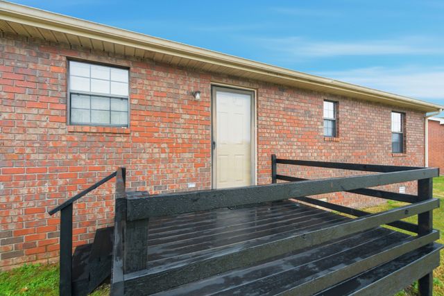 103 Gayla Ct, Portland, TN 37148