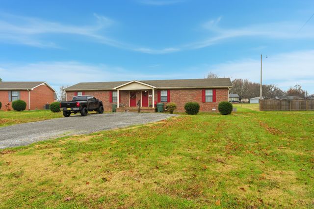 103 Gayla Ct, Portland, TN 37148
