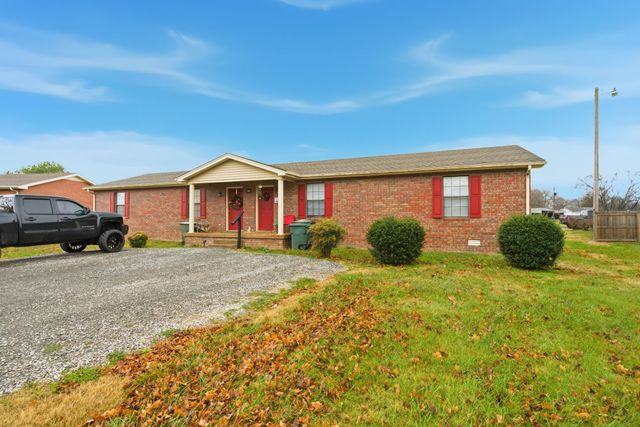 103 Gayla Ct, Portland, TN 37148