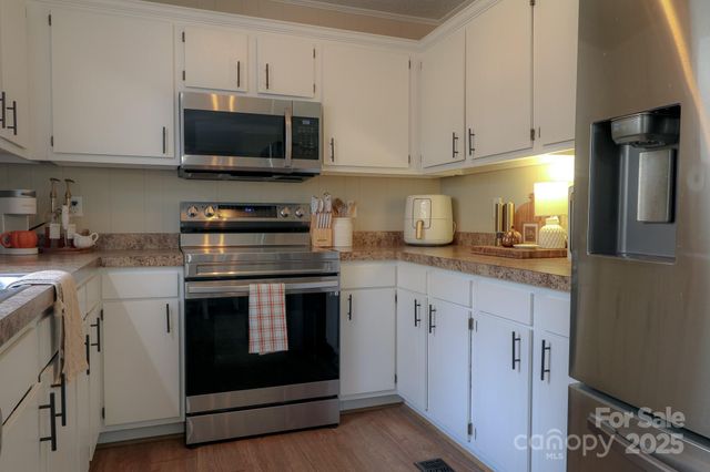 256 Forest Hill Drive, Denton, NC 27239