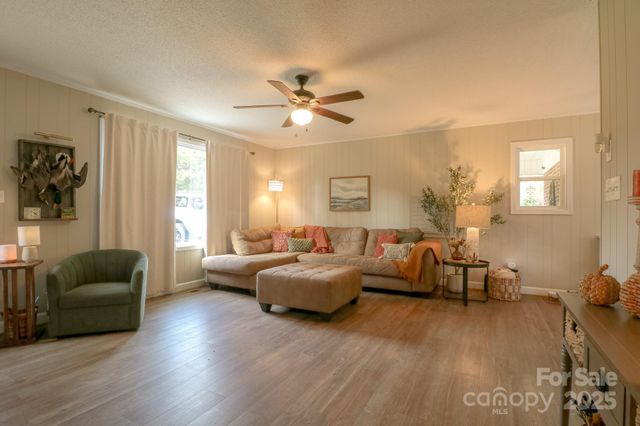 256 Forest Hill Drive, Denton, NC 27239