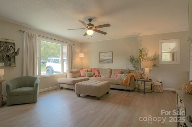 256 Forest Hill Drive, Denton, NC 27239