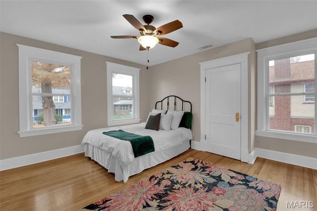 26 N Maple Avenue, Ferguson, MO 63135