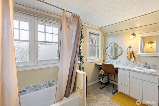 531 S 55th Street, Tacoma, WA 98408