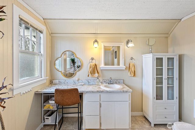 531 S 55th Street, Tacoma, WA 98408