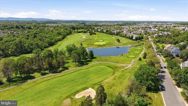 43232 GOLF VIEW DR, Chantilly, VA 20152