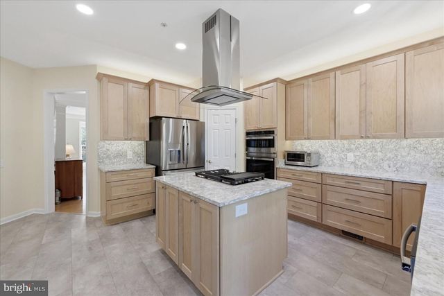 43232 GOLF VIEW DR, Chantilly, VA 20152
