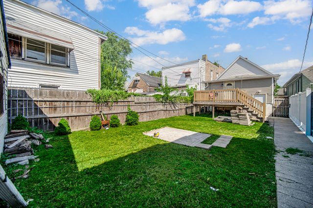 4216 Tod Avenue, East Chicago, IN 46312