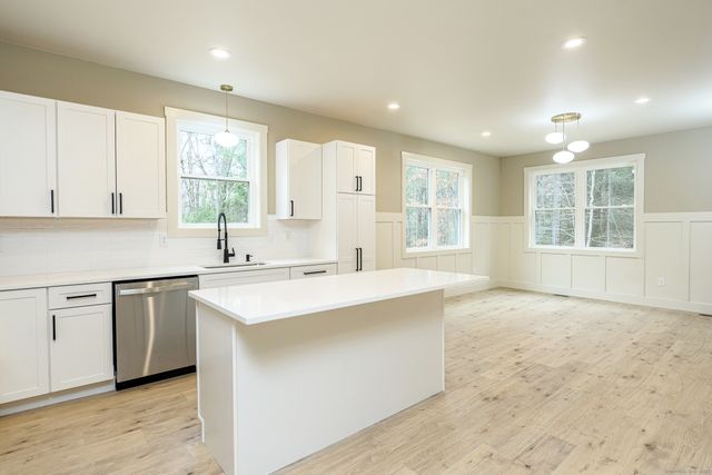 13 Goodell Road, Stafford, CT 06076