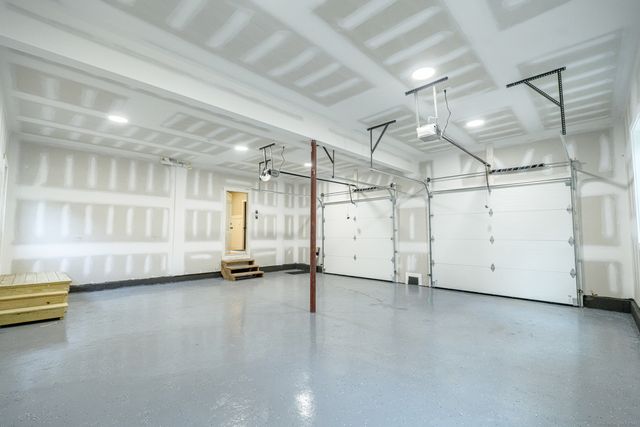 13 Goodell Road, Stafford, CT 06076