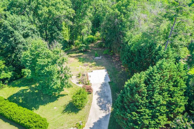 406 Stonington Way, Taylors, SC 29687