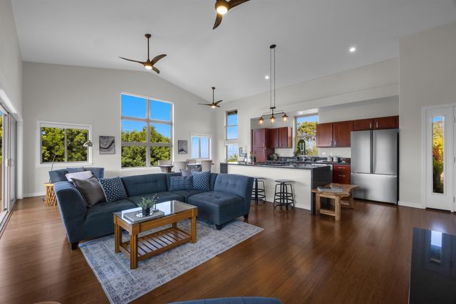 183 Kulamanu Cir, Kula, HI 96790