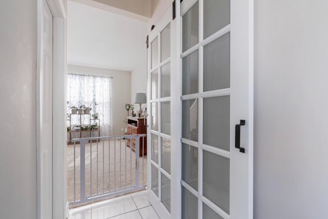 94 Sandburg Drive, Lithopolis, OH 43136