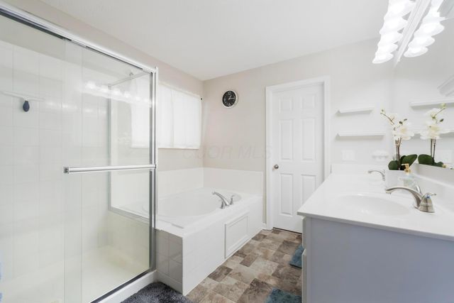 94 Sandburg Drive, Lithopolis, OH 43136