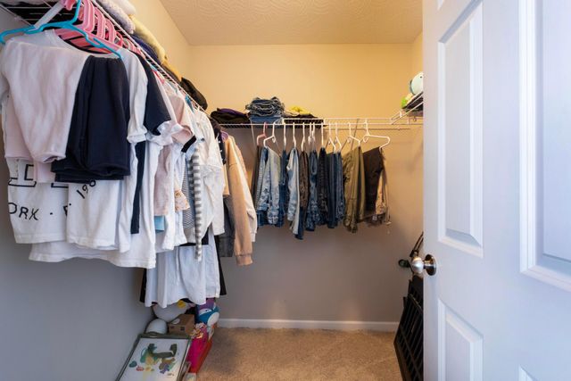 94 Sandburg Drive, Lithopolis, OH 43136