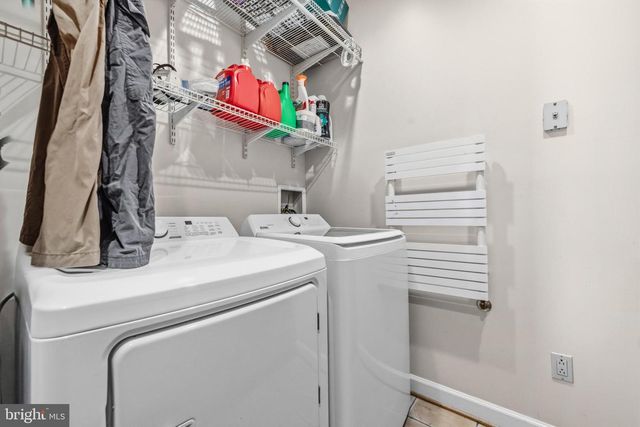 18900 WOODWAY DR, Rockville, MD 20855