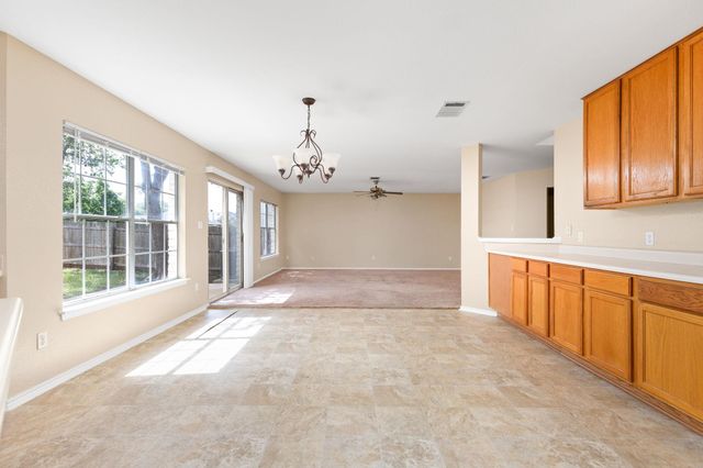 11304 Pickard LN, Austin, TX 78748