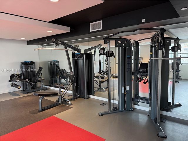 437 SW 4th Avenue 516, Fort Lauderdale, FL 33315