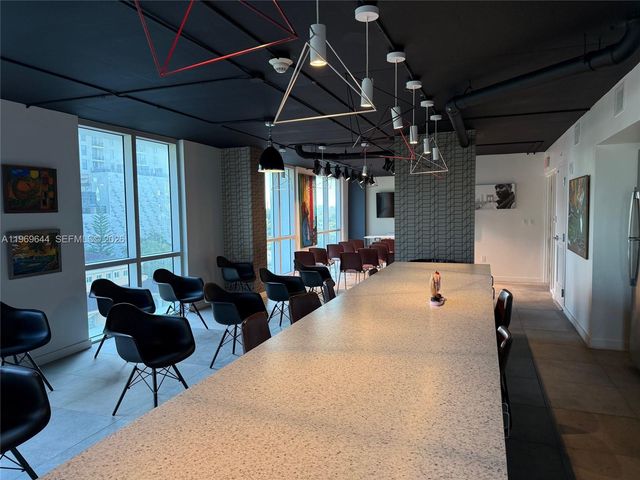 437 SW 4th Avenue 516, Fort Lauderdale, FL 33315