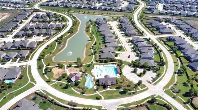 26302 Misty Ember Lane, Richmond, TX 77406