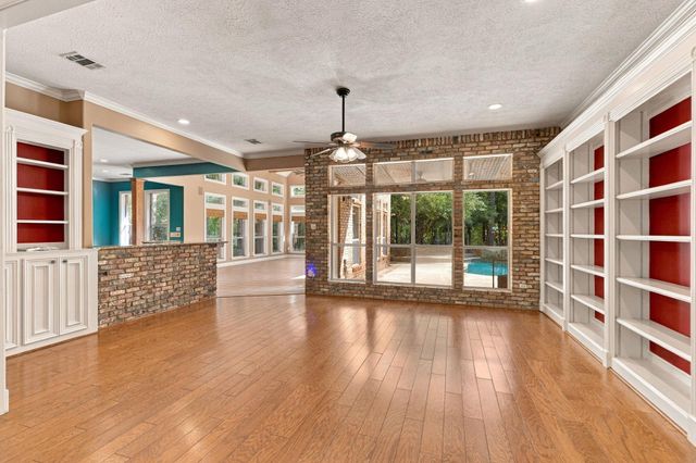 31020 Ulrich Road, Tomball, TX 77375