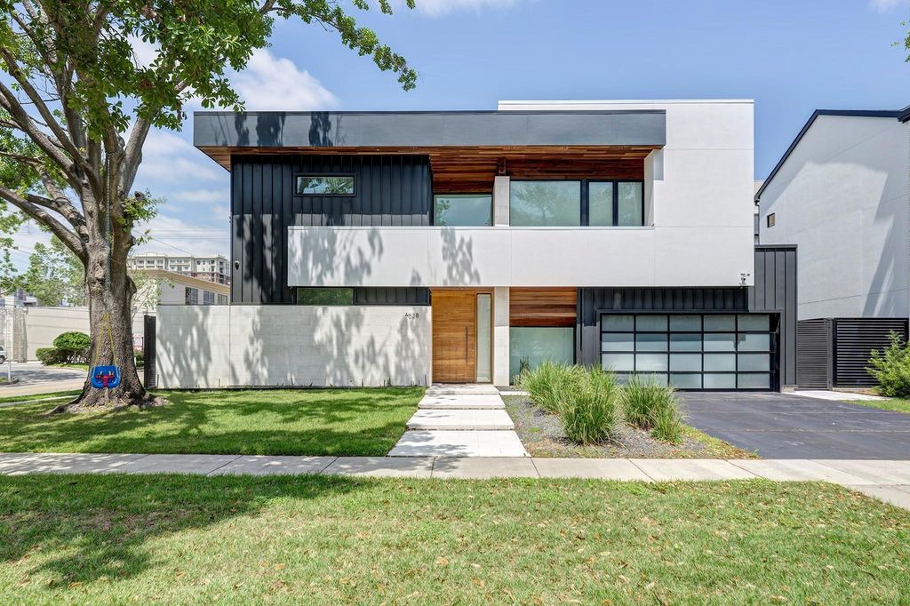 4028 Chatham Lane, Houston, TX 77027