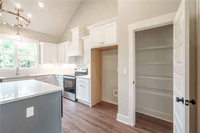 339 Woodfin Way, Social Circle, GA 30025