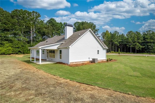 339 Woodfin Way, Social Circle, GA 30025