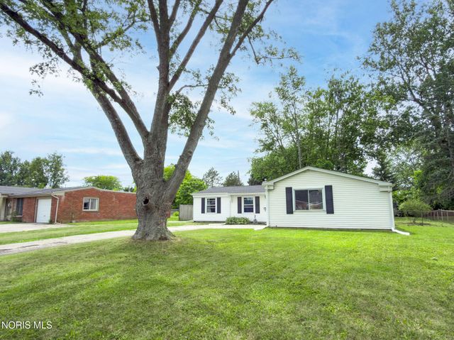 5837 Granville Drive, Sylvania, OH 43560