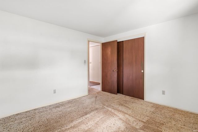 4221 Darby Drive, Fort Wayne, IN 46815