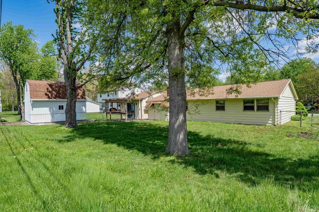 4221 Darby Drive, Fort Wayne, IN 46815